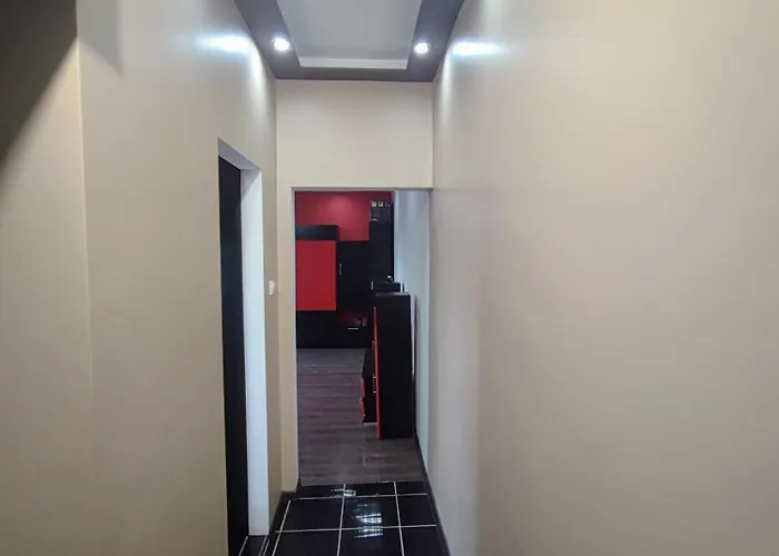 Sunny Corner Apartment *